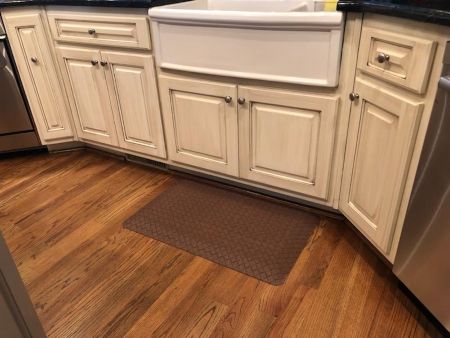 Cabinet Refacing: The 7 Signs Your Cabinet Boxes Are Worth Keeping